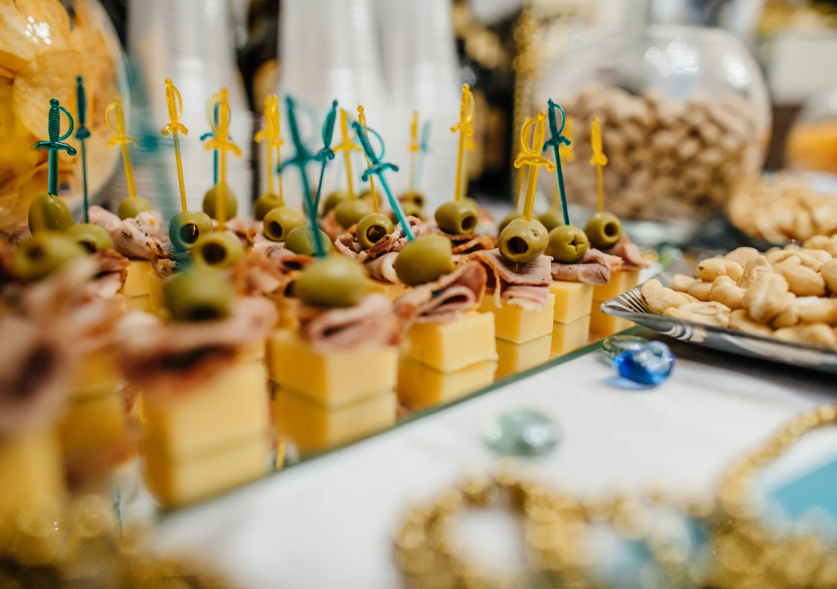 Airwaves Music - Wedding Snacks