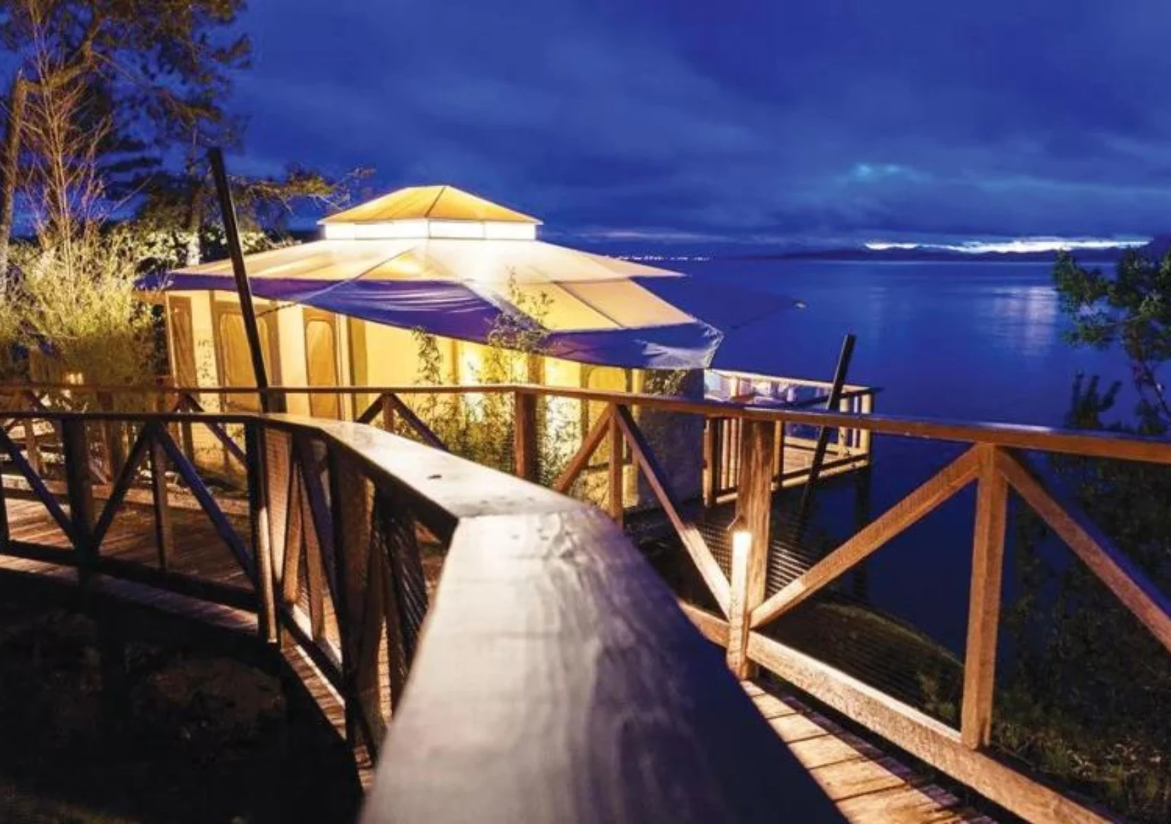 Airwaves Music Wedding Venue - Rockwater Secret Cove Resort