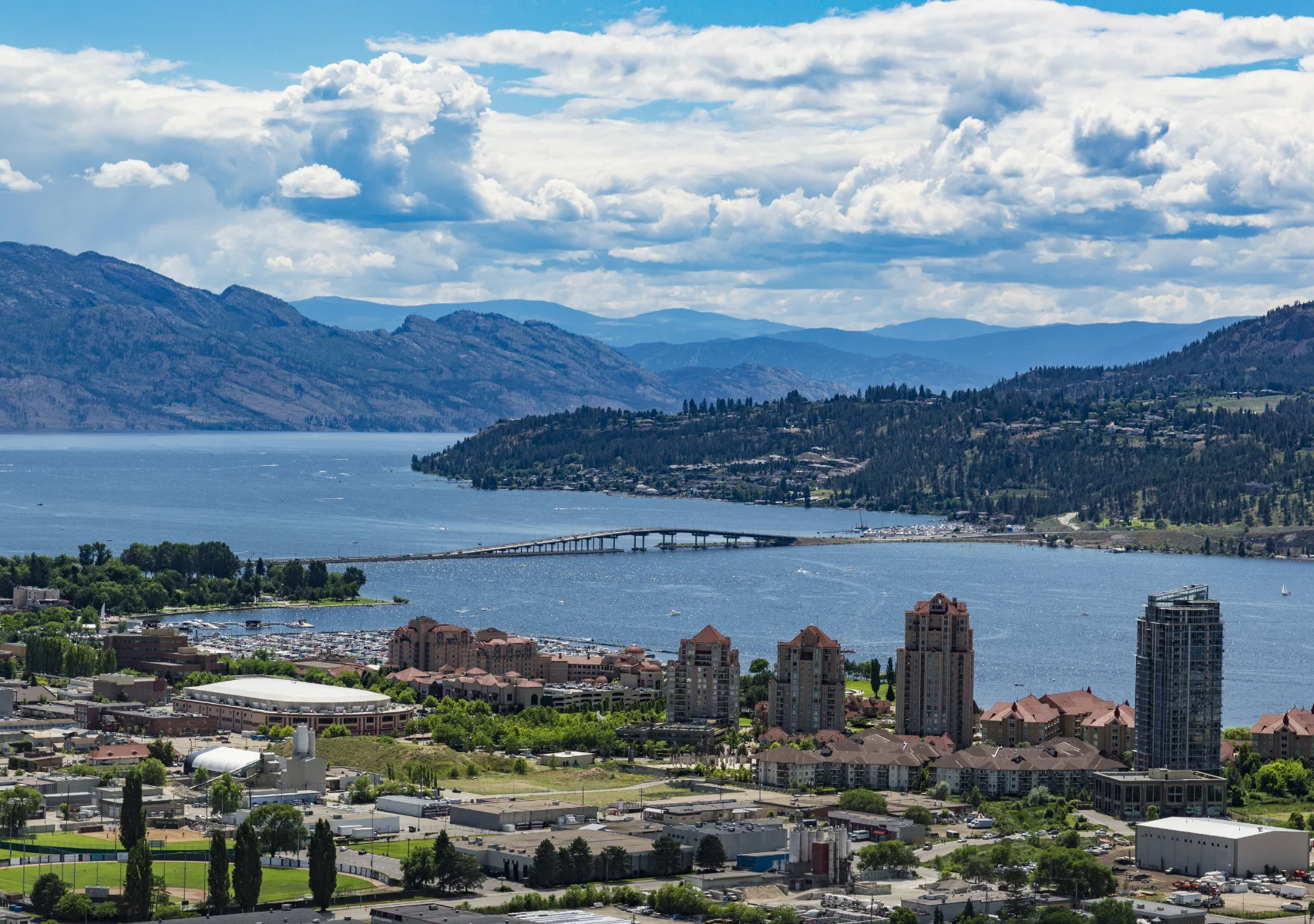 Airwaves Music Kelowna DJ – Lake Okanagan Airwaves Music Kelowna DJ - Lake Okanagan
