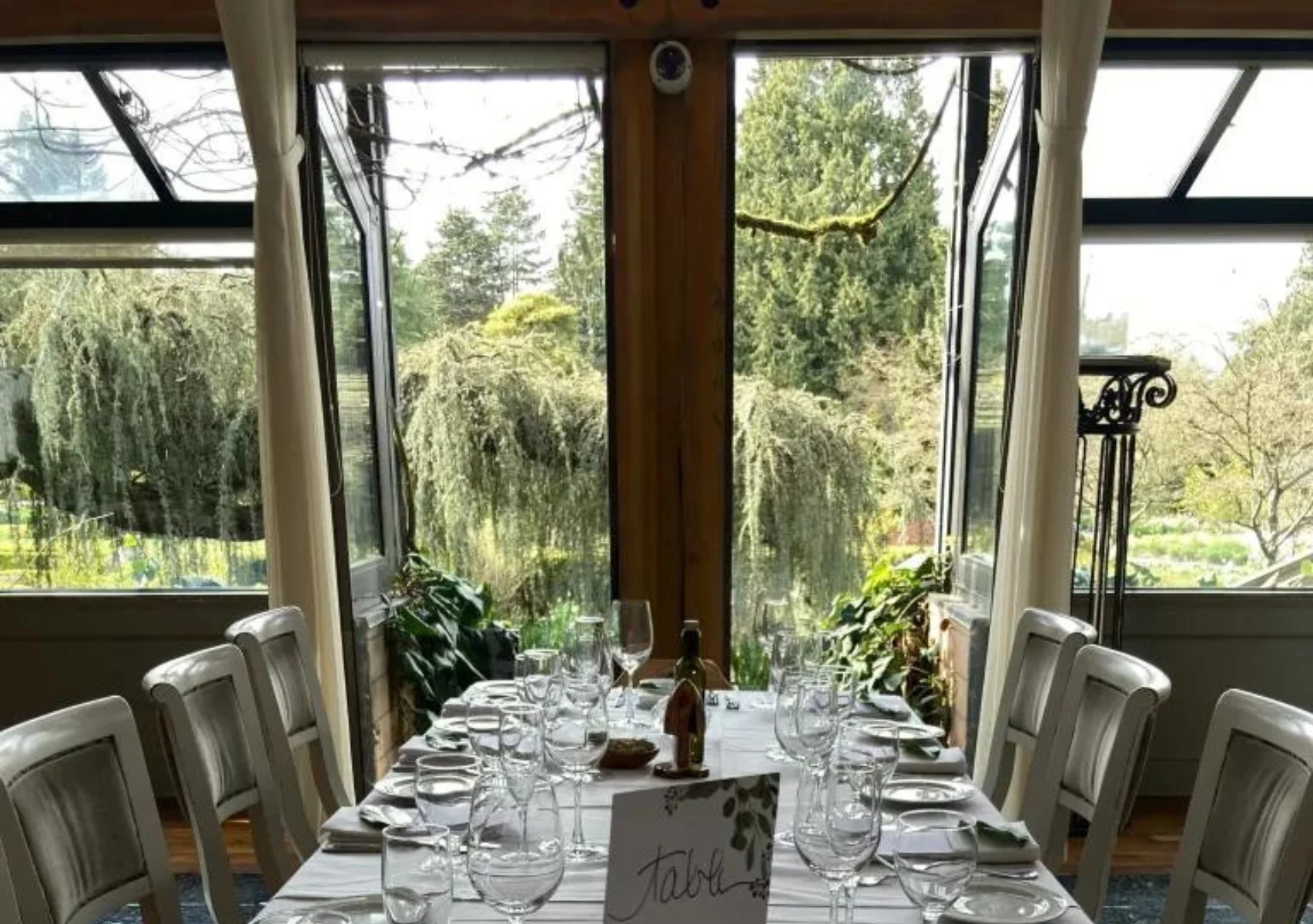 Airwaves Music Wedding DJs – Shaughnessy Restaurant Airwaves Music Wedding DJs - Shaughnessy Restaurant